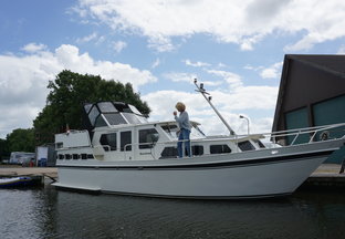 Roerdomp 6 -8 people